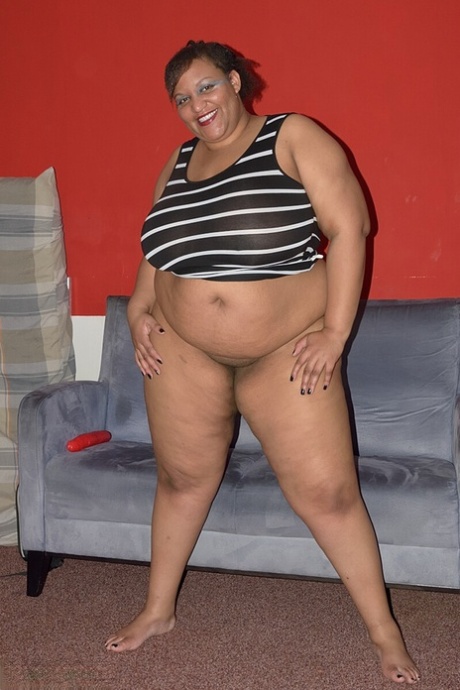 Fat Naked Hispanic Girls - BBW Latina Porn Pictures & MILF Sex Pics - MilfGalleries.com