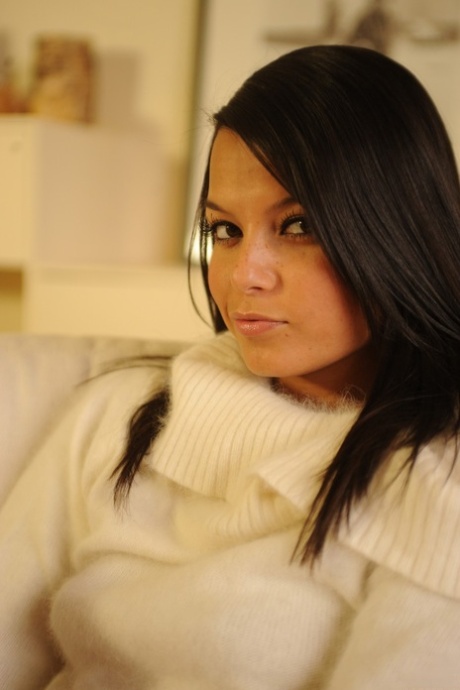 Beautiful brunette Sasha takes off a cashmere sweater while disrobing 28406830